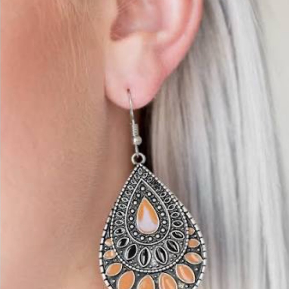 Elegant Silver and Brown Teardrop Earrings